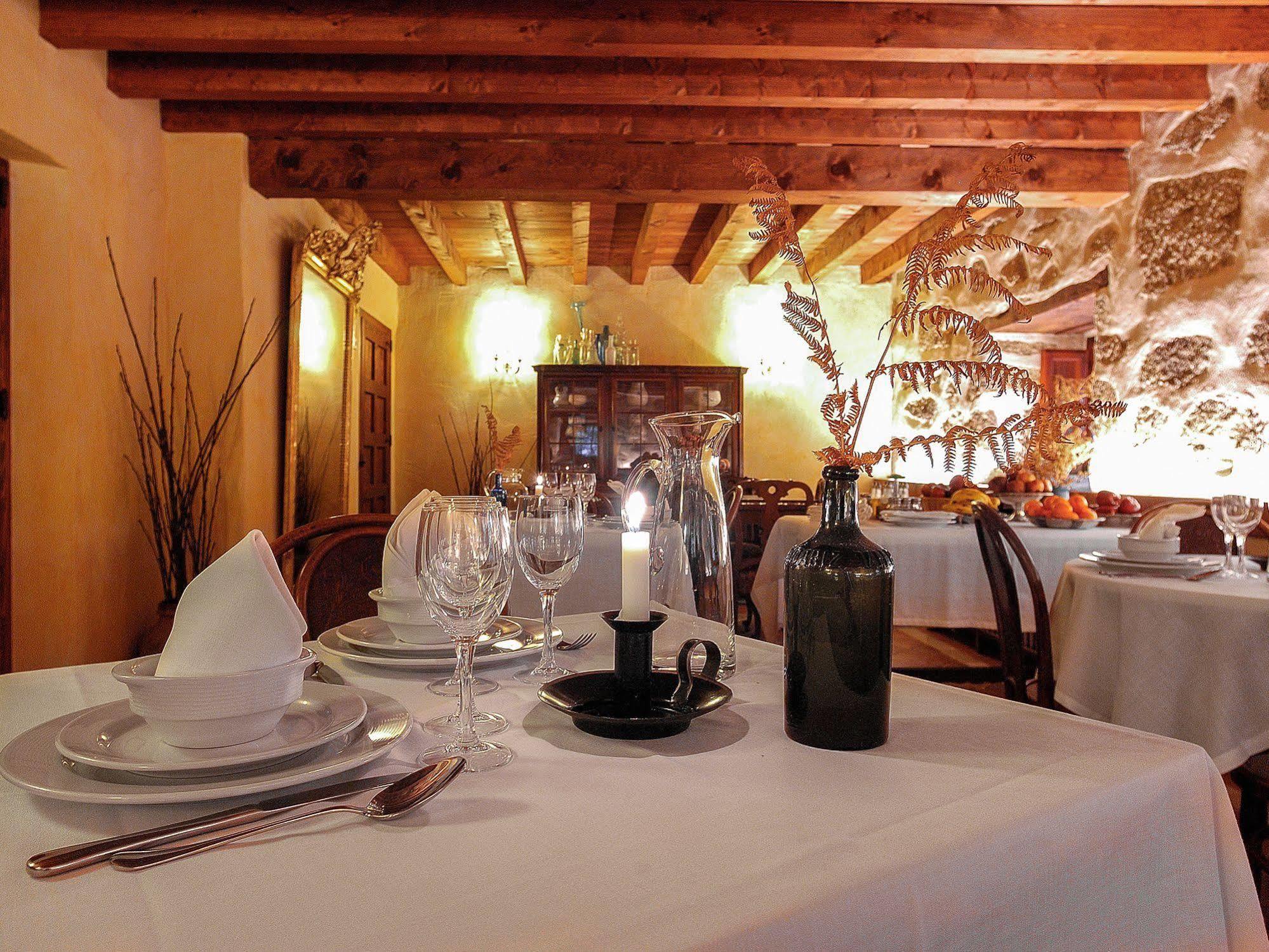 Posada Real La Casa De Arriba Navarredonda de Gredos Exteriör bild