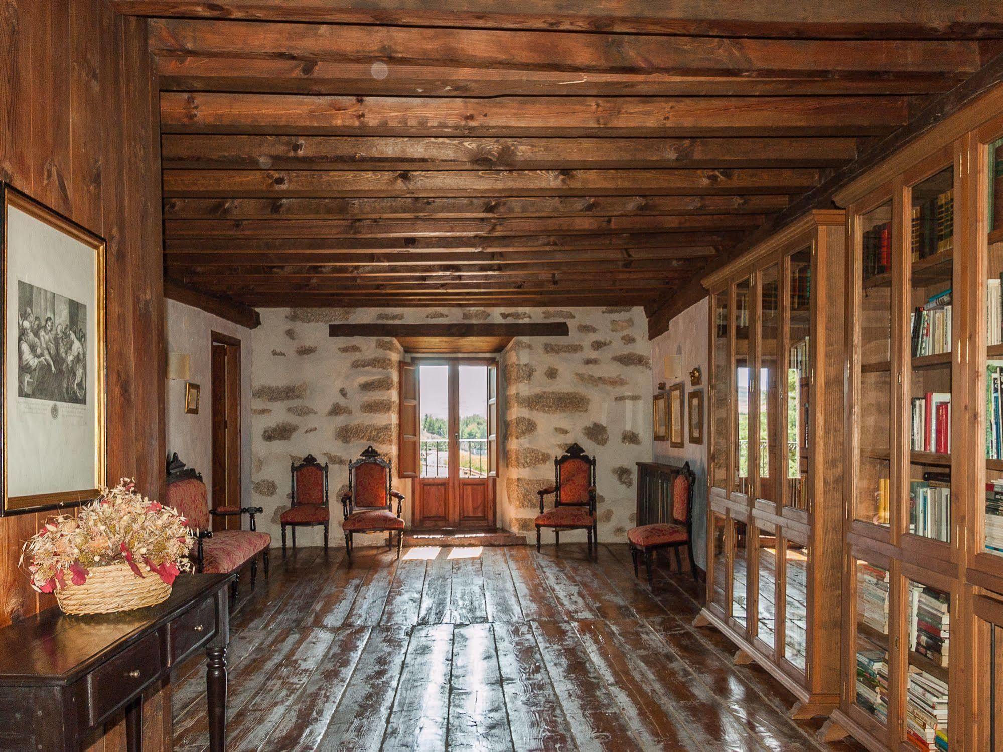 Posada Real La Casa De Arriba Navarredonda de Gredos Exteriör bild